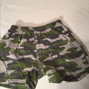 Boys camo shorts 6-9 months